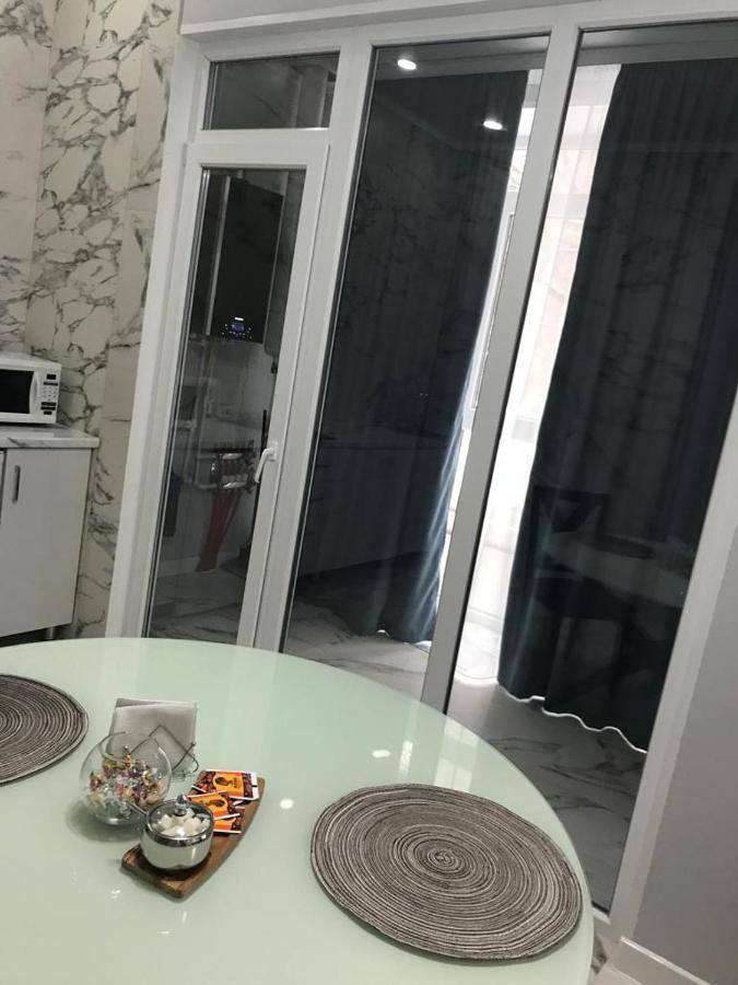 ЛЮКС Апартаменты на Назарбаева Уральск Экстерьер фото